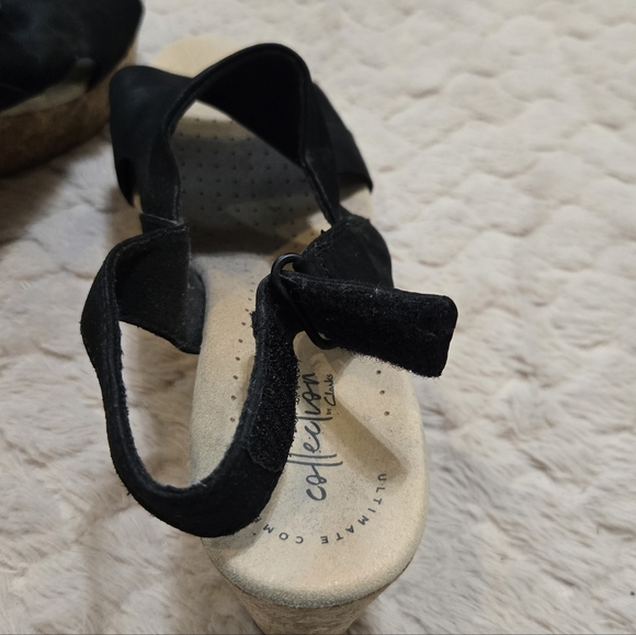 Collections by Clarks Black Cork Wedge Sandals, Size 9.5 - Picture 6 of 7